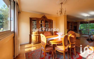 Appartement - 116 m² - 5 pièces