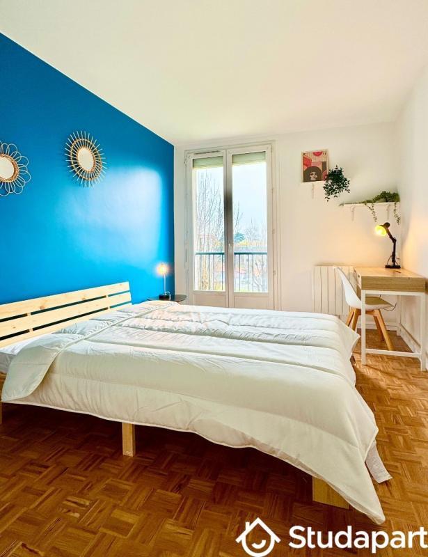 Chambre - 12 m² - 1 pièce