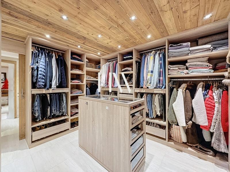 Appartement - 164 m² - 5 pièces