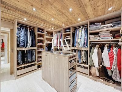 Appartement - 164 m² - 5 pièces