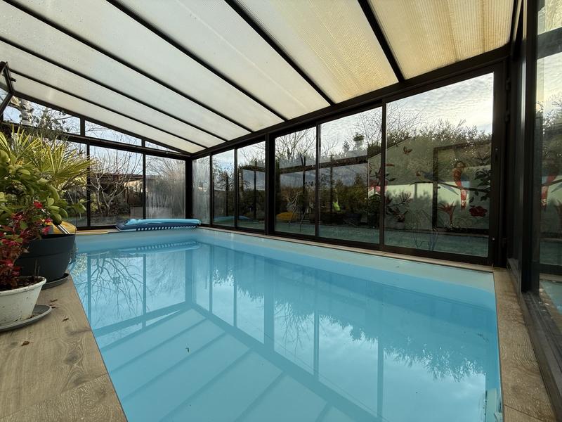 Maison - 178 m² - 6 pièces