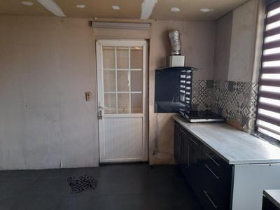 Maison - 80 m² - 5 pièces