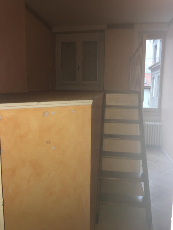 Appartement - 82 m² - 3 pièces