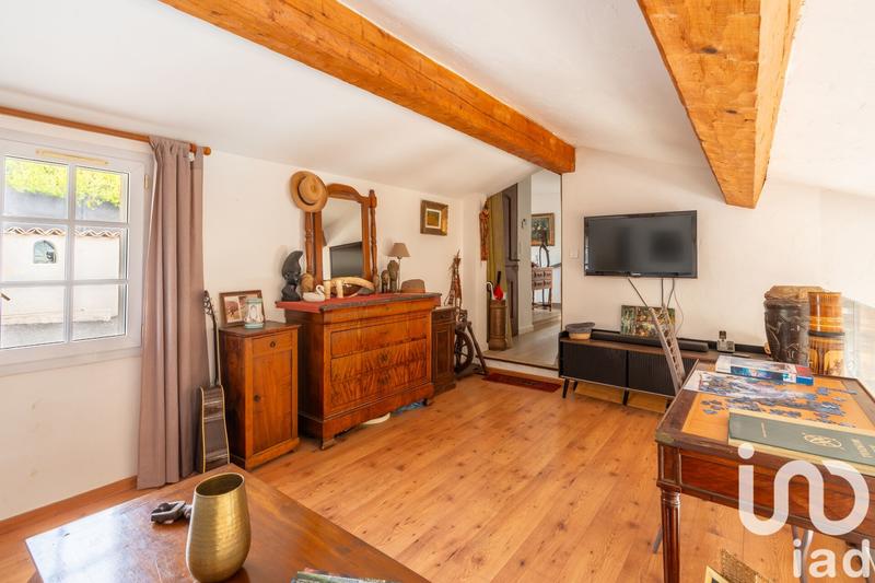 Maison - 200 m² - 6 pièces