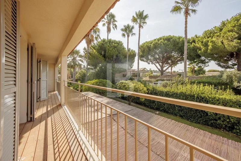 Villa - 163 m² - 5 pièces