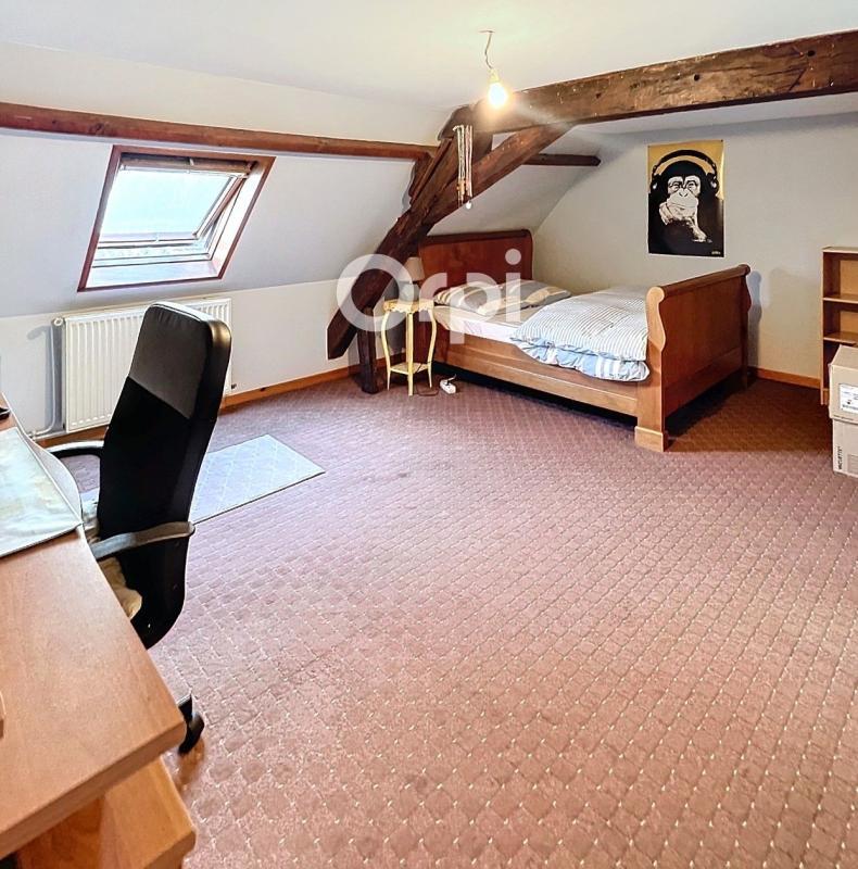 Appartement - 212 m² - 6 pièces