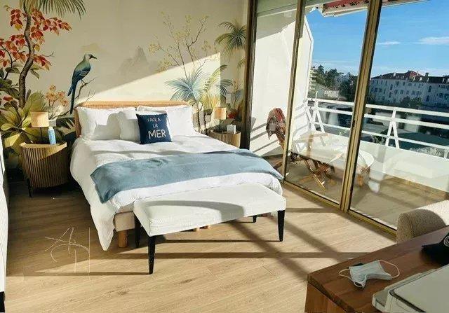 Appartement - 65 m² - 2 pièces