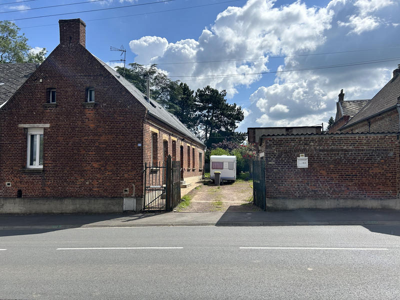 Maison - 111 m² - 10 pièces