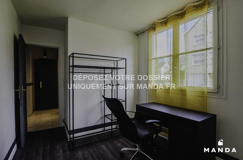 Chambre - 10 m² - 4 pièces