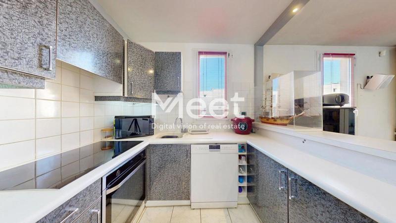 Duplex - 80 m² - 4 pièces