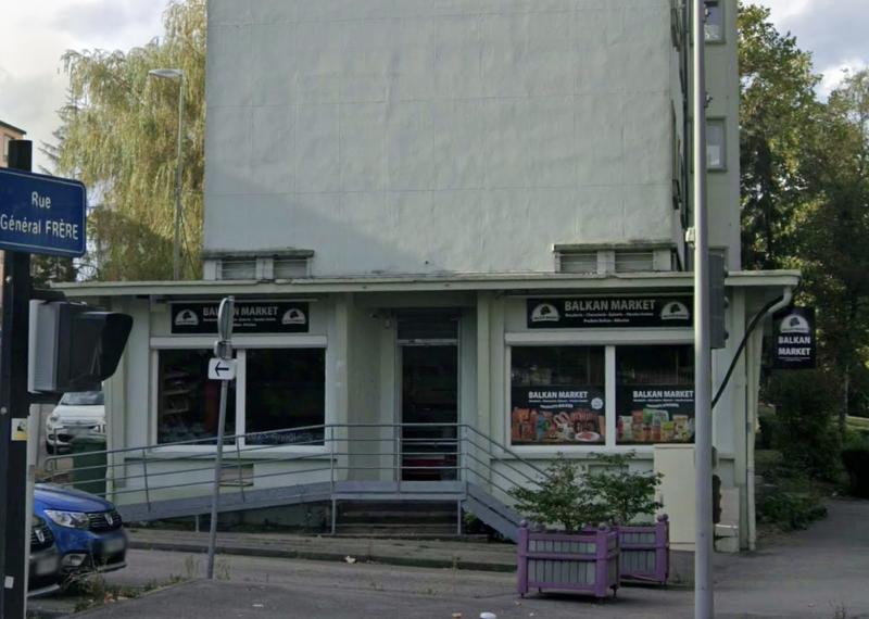 Local commercial - 77 m²