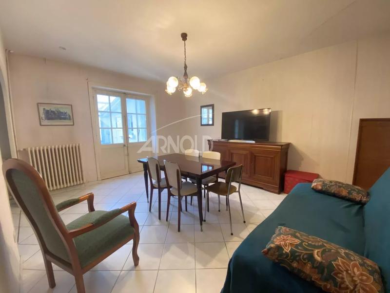 Maison - 90 m² - 3 pièces