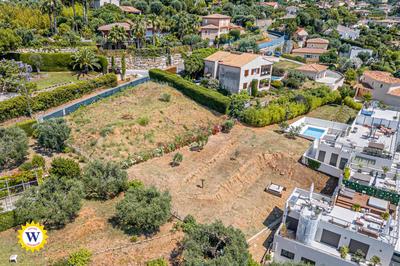 Terrain constructible - 636 m²