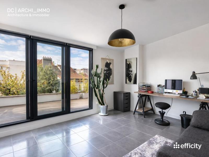 Maison - 190 m² - 7 pièces