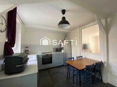 Maison de village - 75 m² - 5 pièces