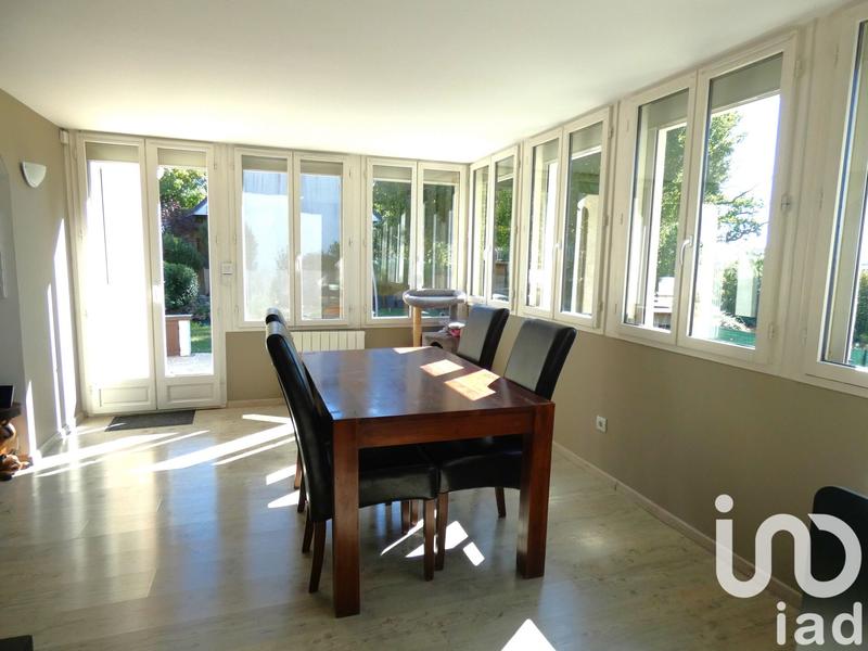 Maison - 143 m² - 7 pièces