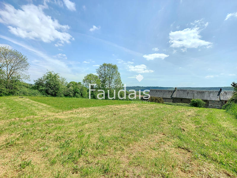 Maison - 182 m² - 9 pièces