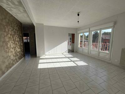 Appartement - 83 m² - 5 pièces