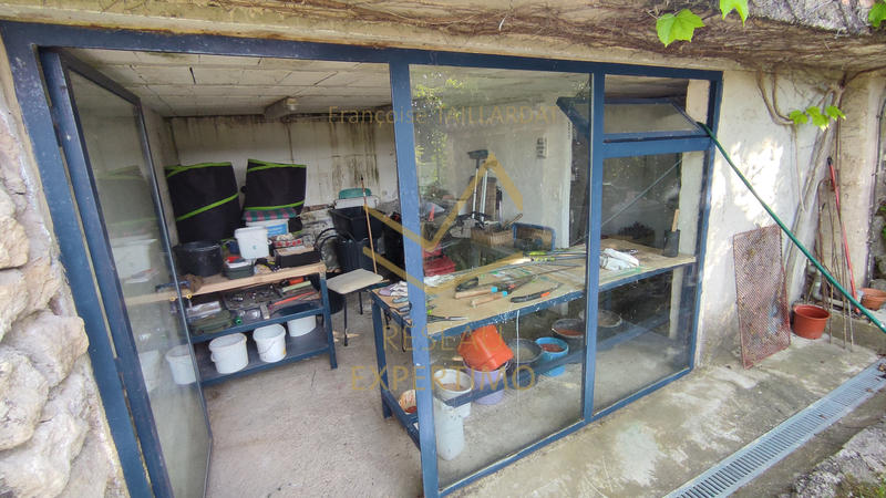 Maison - 205 m² - 7 pièces