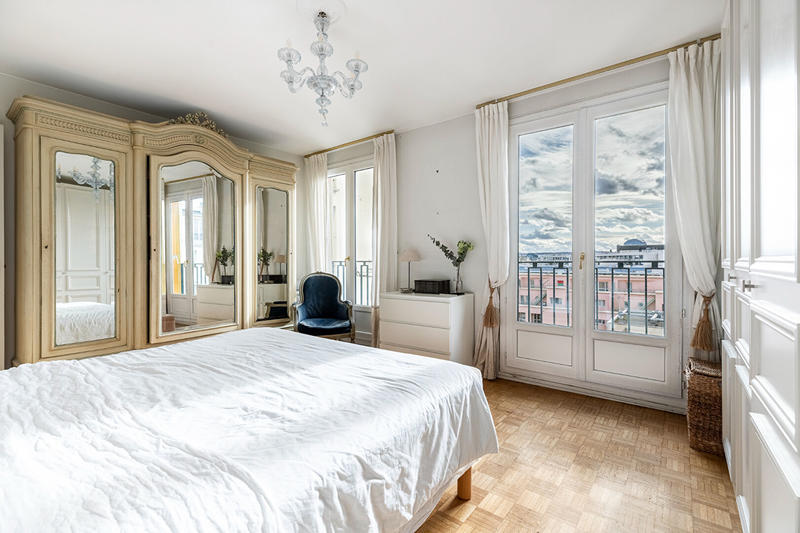 Appartement - 93 m² - 4 pièces