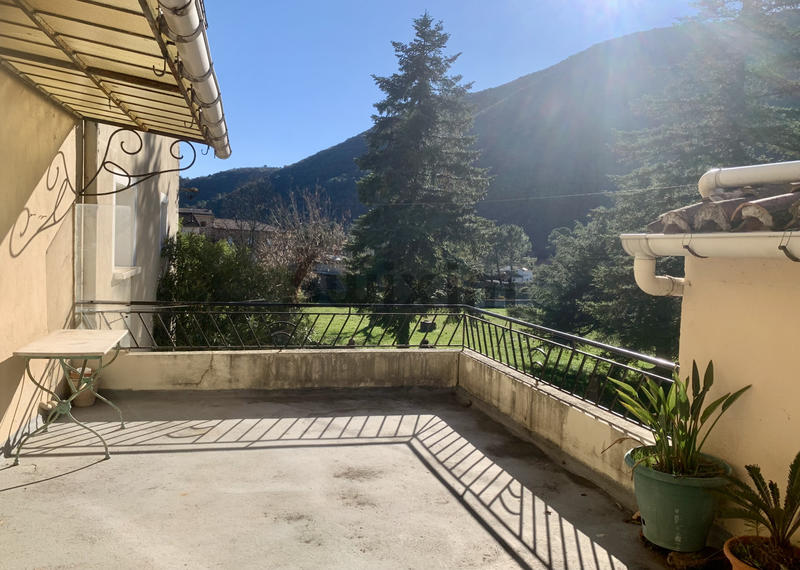 Mas - 214 m² - 16 pièces