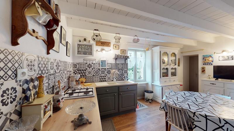 Maison - 171 m² - 5 pièces