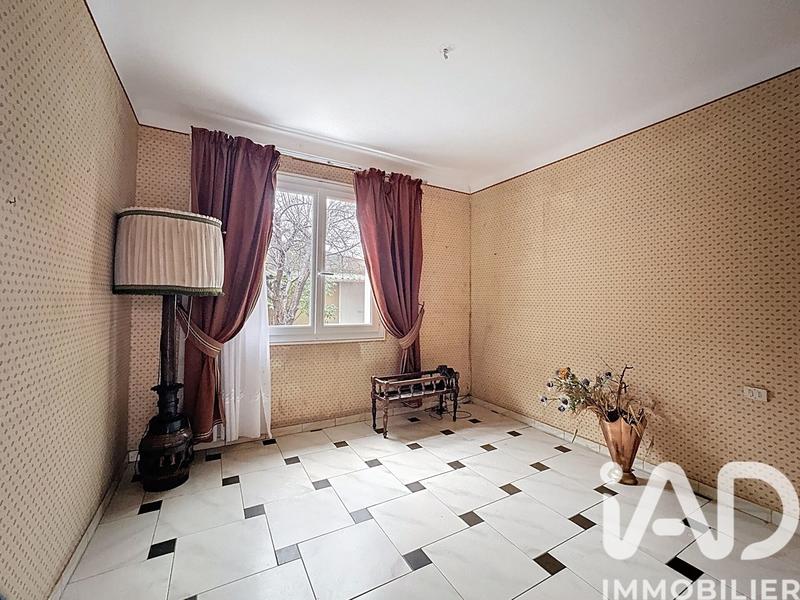 Maison - 97 m² - 5 pièces