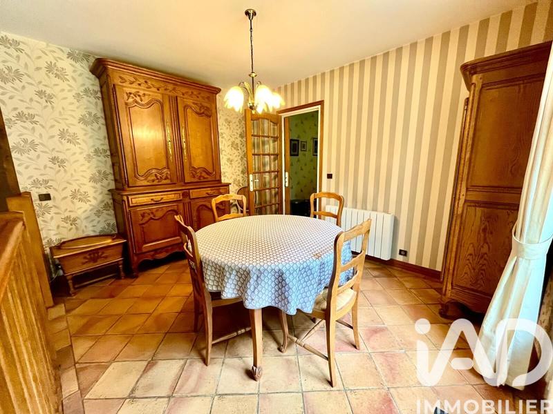 Maison - 98 m² - 5 pièces