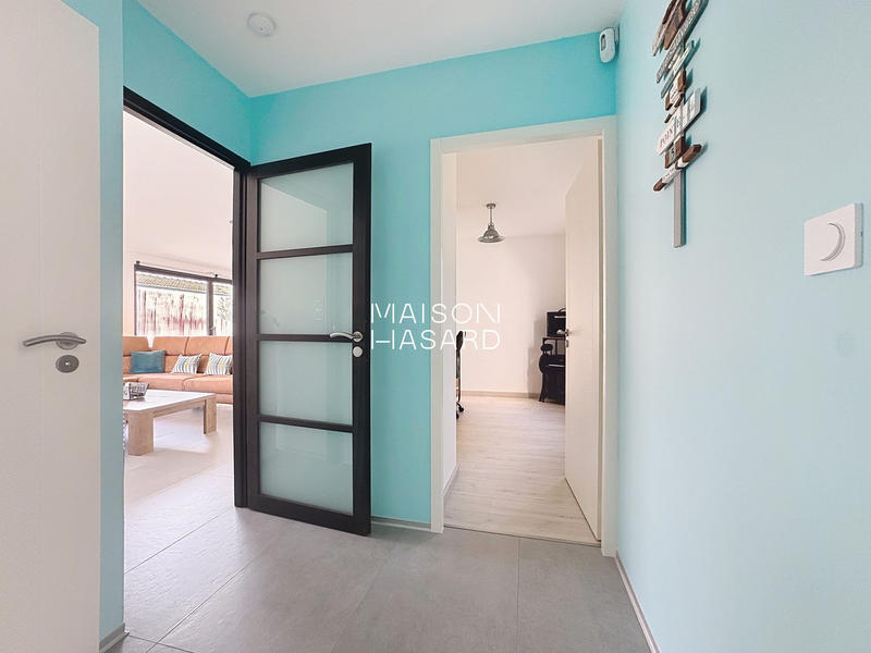 Maison contemporaine - 128 m² - 6 pièces