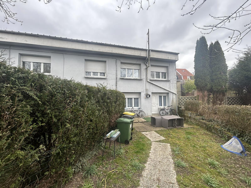 Maison - 134 m² - 6 pièces