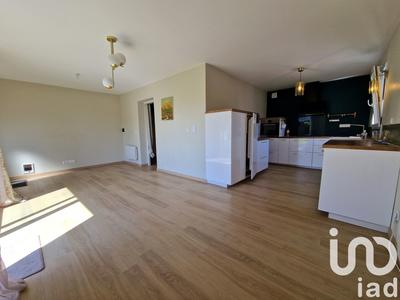 Maison - 93 m² - 5 pièces