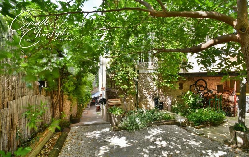 Maison - 191 m² - 7 pièces