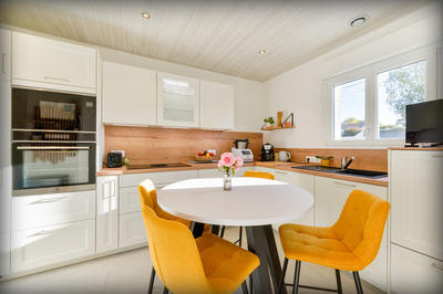 Maison - 111 m² - 6 pièces