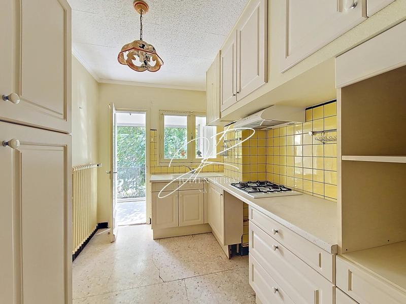 Maison - 183 m² - 8 pièces