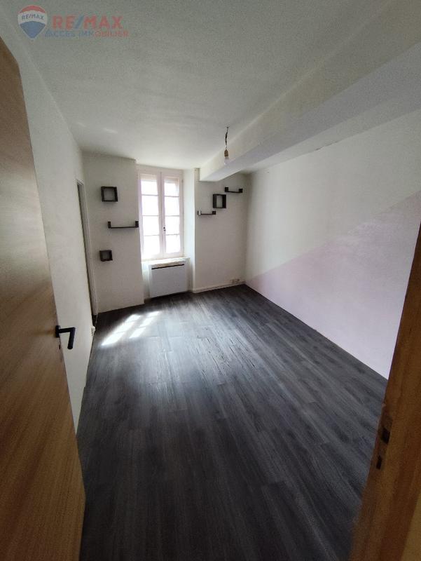 Maison de village - 100 m² - 4 pièces