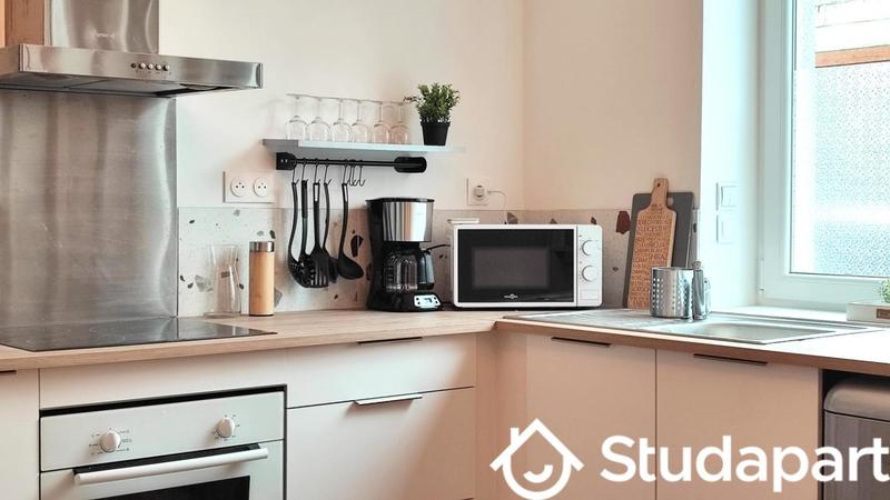 Chambre - 9 m² - 1 pièce