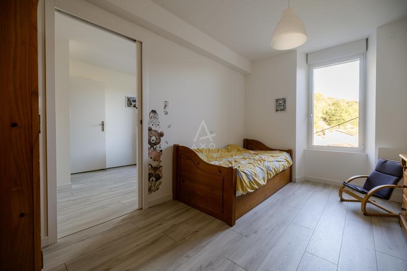 Maison - 139 m² - 6 pièces