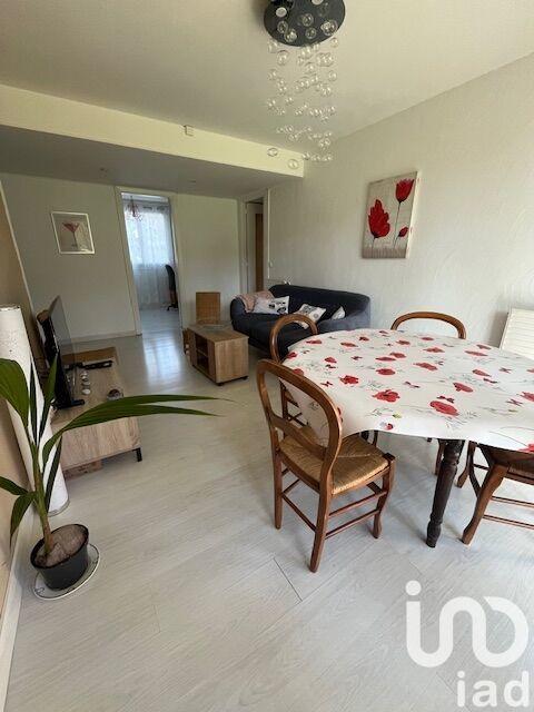 Appartement - 83 m² - 4 pièces