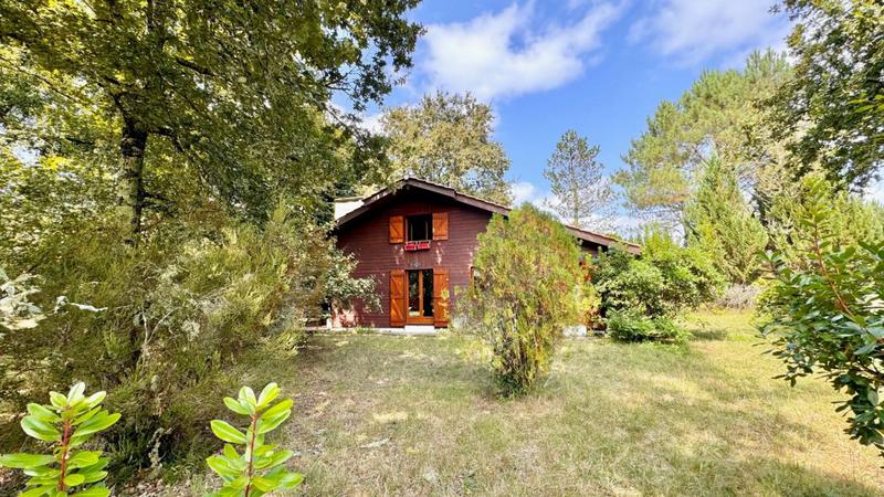 Maison - 100 m² - 6 pièces