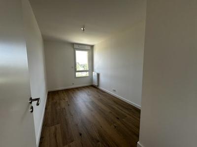 Appartement - 106 m² - 5 pièces