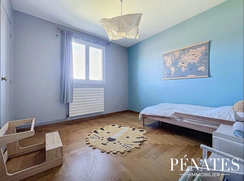 Maison - 100 m² - 4 pièces