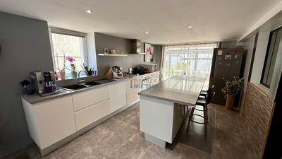 Maison - 136 m² - 7 pièces