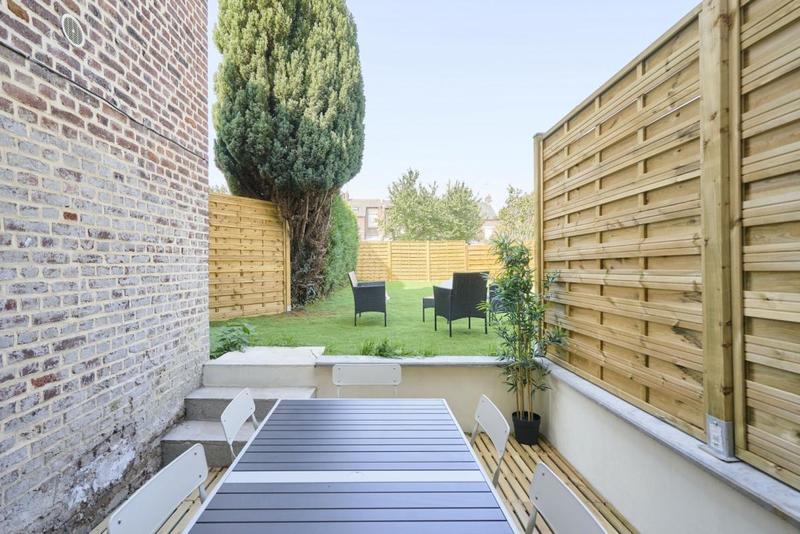 Maison - 121 m² - 6 pièces