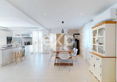 Maison - 125 m² - 6 pièces