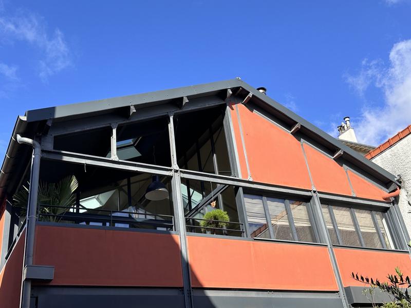 Loft - 138 m² - 6 pièces