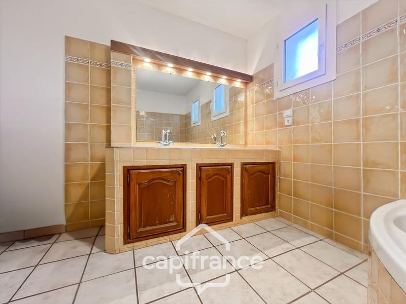 Maison - 150 m² - 6 pièces