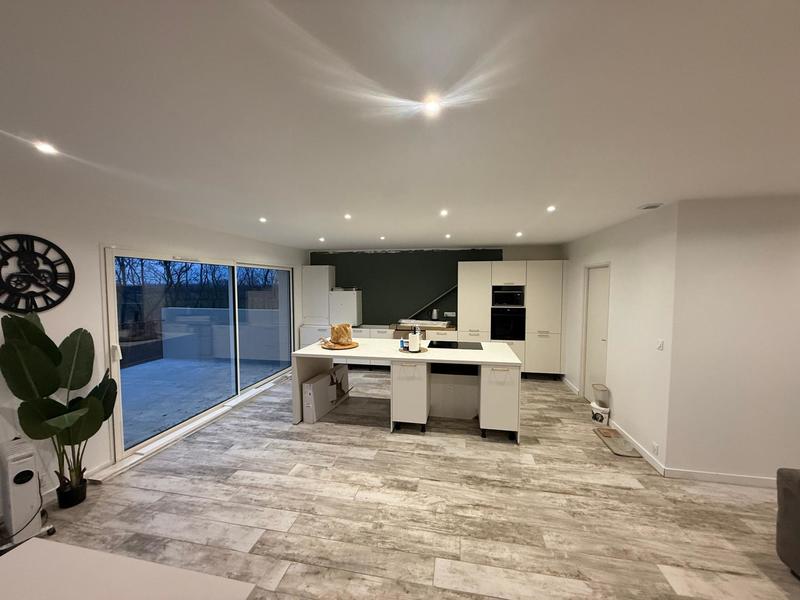 Maison - 150 m² - 5 pièces