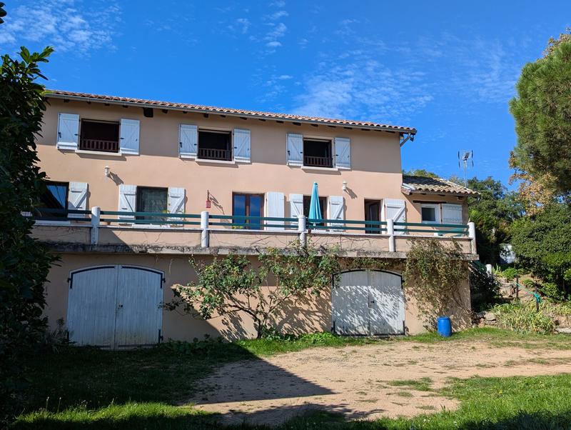 Maison - 161 m² - 6 pièces