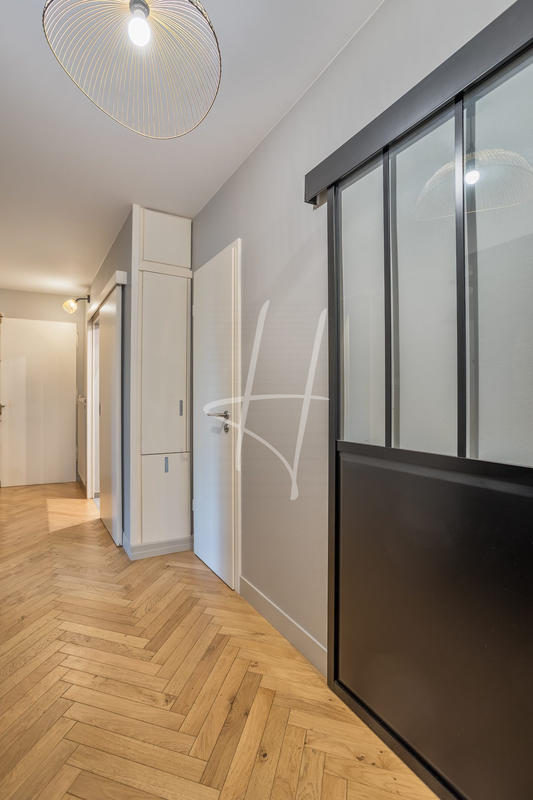 Appartement - 123 m² - 5 pièces