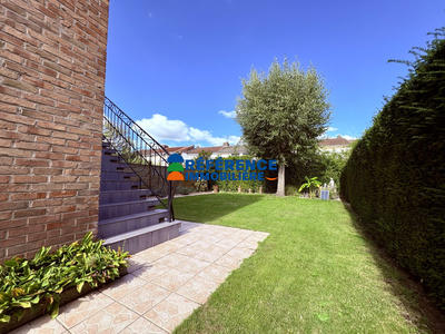 Maison - 91 m² - 4 pièces